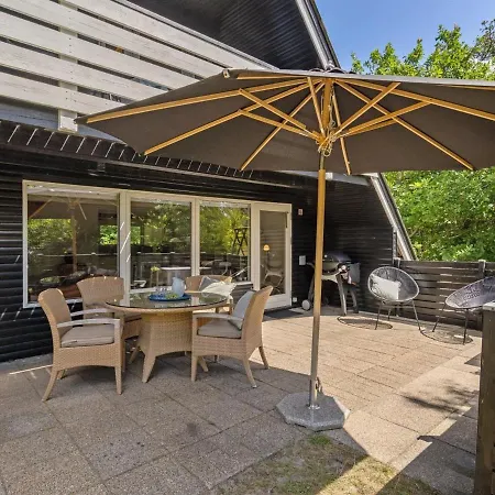 Holiday home Elina - 500m From The Sea In Ne Jutland By Interhome *
