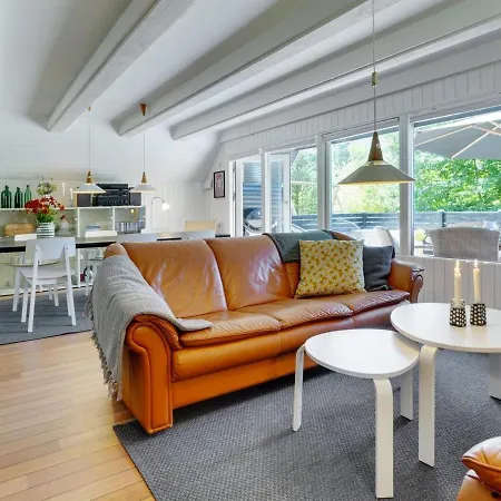 Elina - 500m From The Sea In Ne Jutland By Interhome * Hals